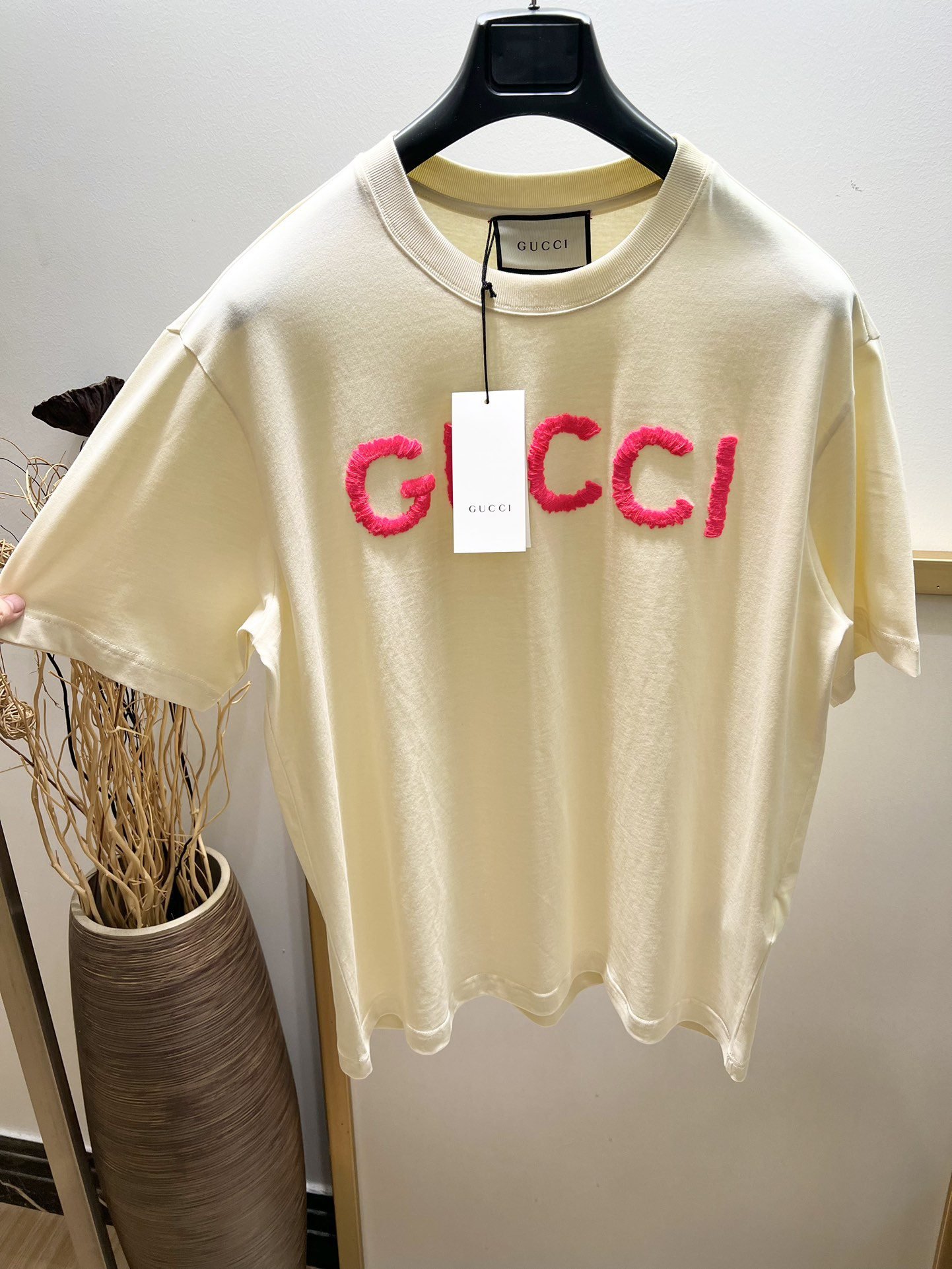 GUCCI TSHIRT - Image 3