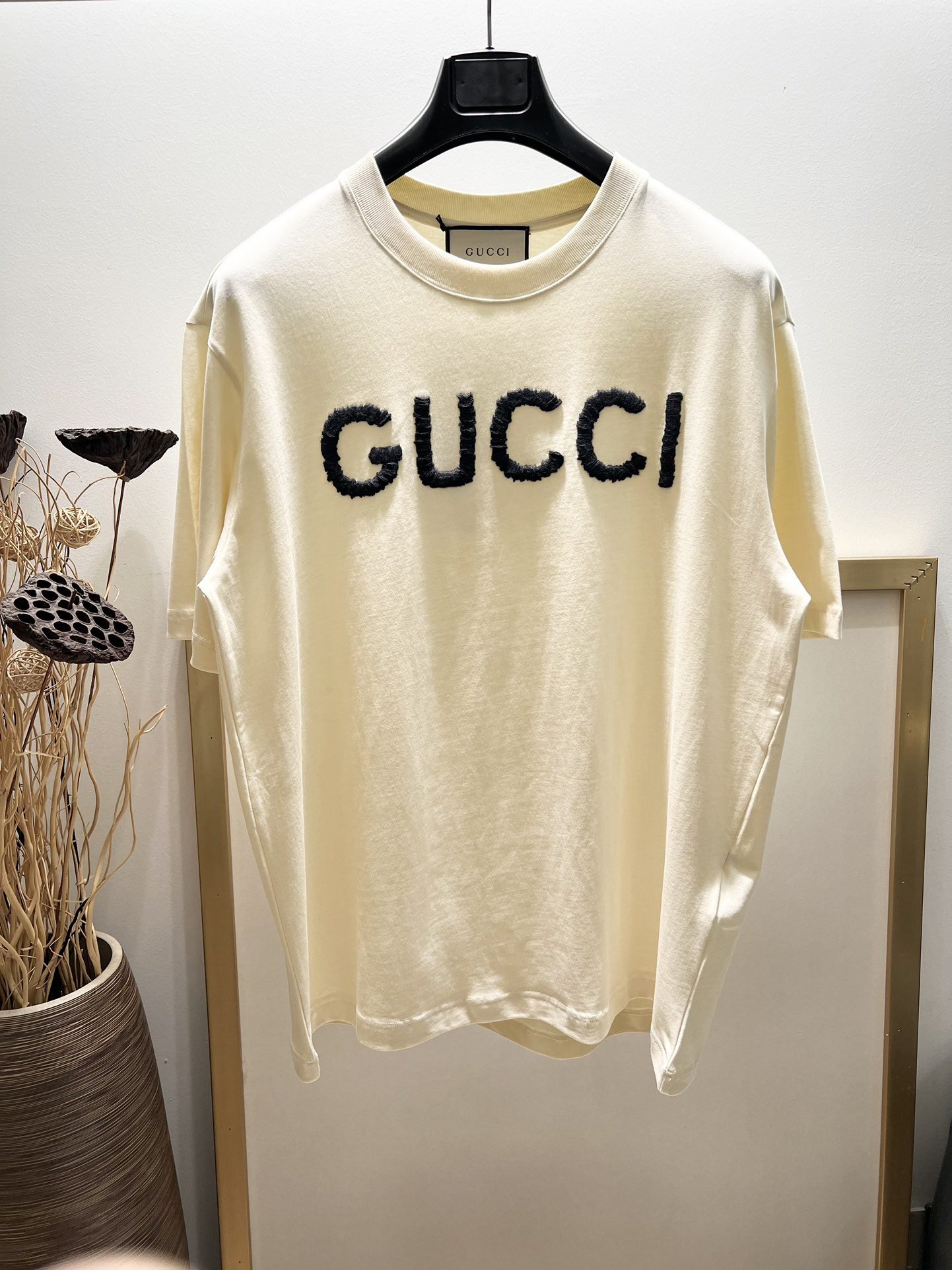 GUCCI TSHIRT - Image 2