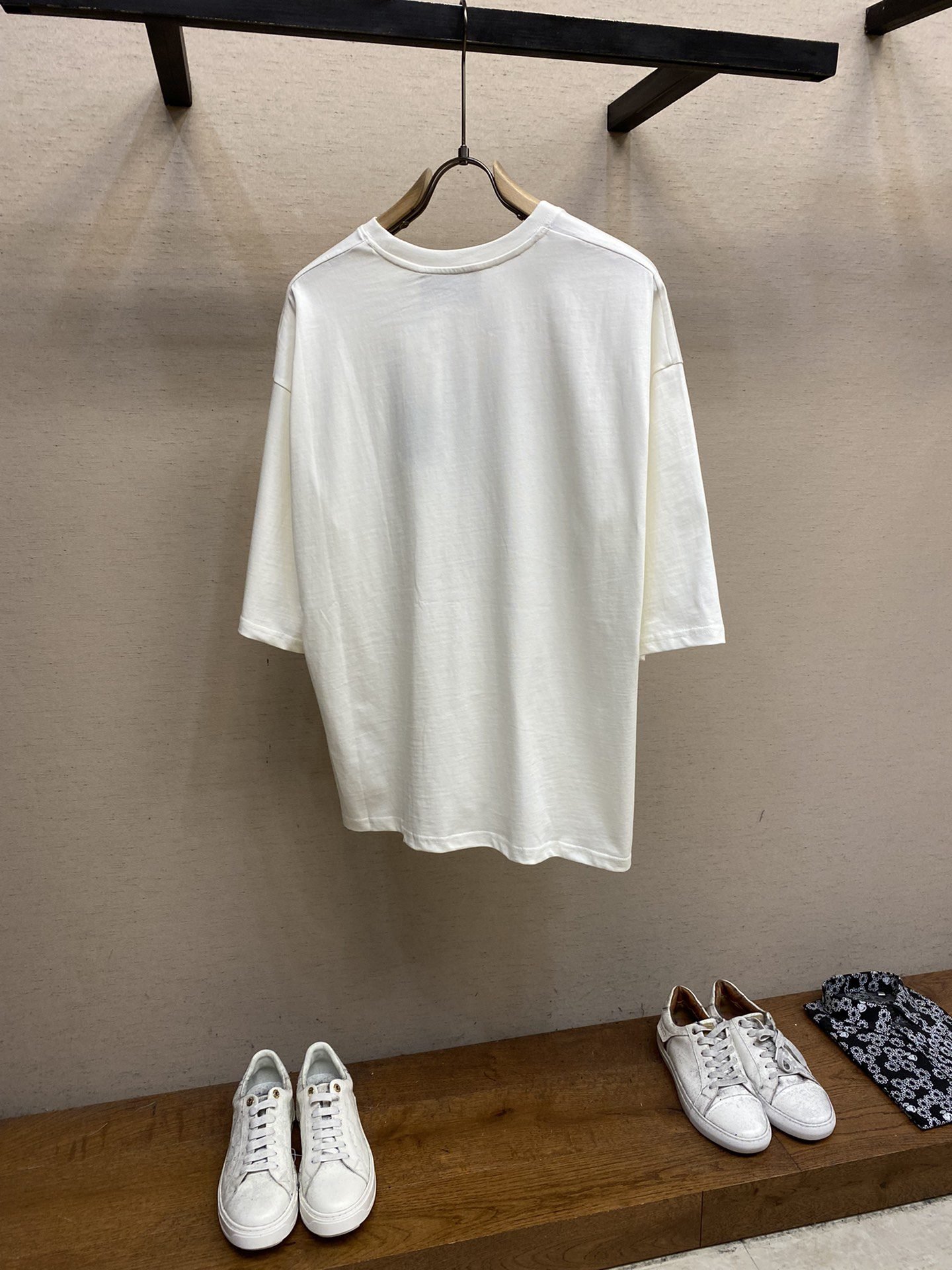 GUCCI TSHIRT - Image 3