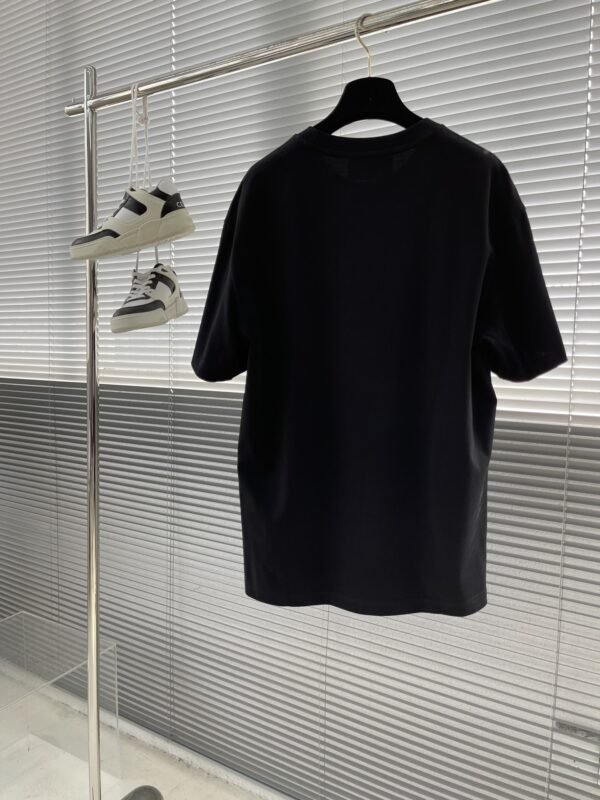 GUCCI TSHIRT - Image 8