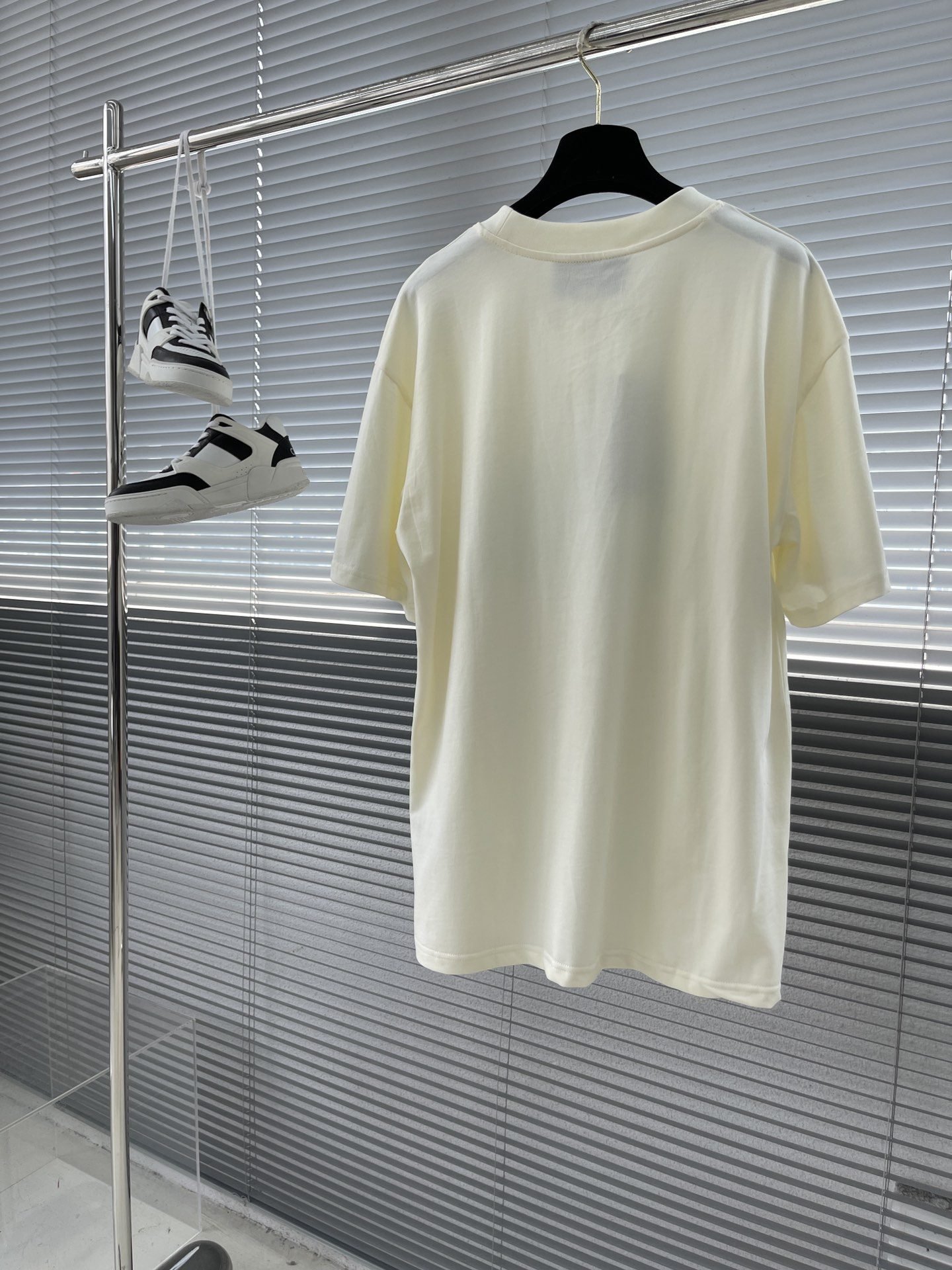 GUCCI TSHIRT - Image 5