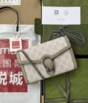 GUCCI WALLET