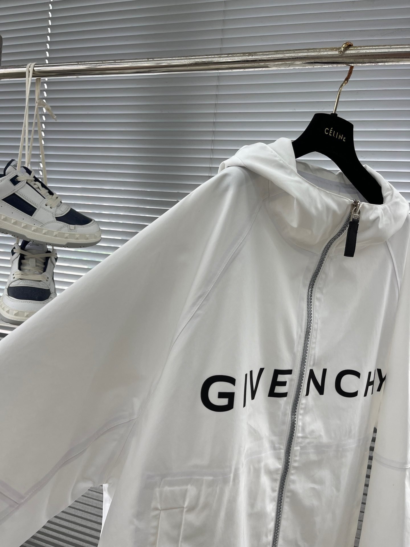 GVC JACKET - Image 3