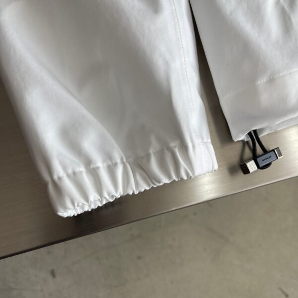 GVC JACKET - Image 8