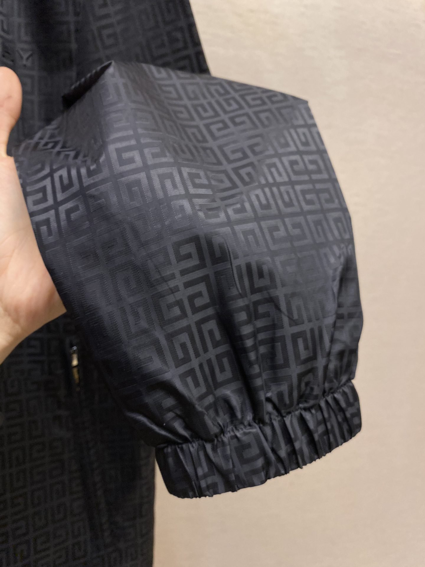 GVC JACKET - Image 5