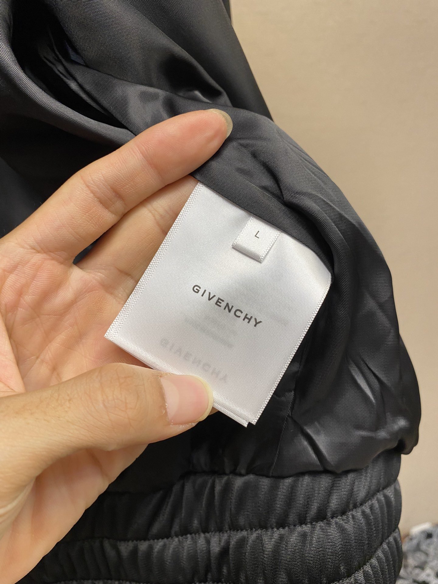 GVC JACKET - Image 7