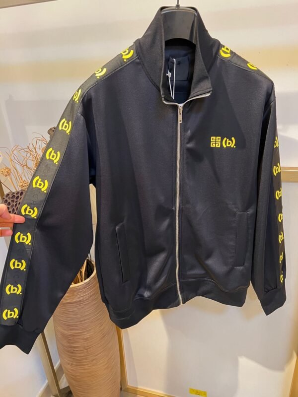 GVC JACKET - Image 4