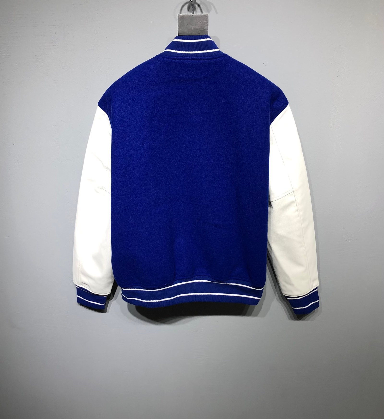 GVC JACKET - Image 3