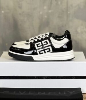 GVC SNEAKER