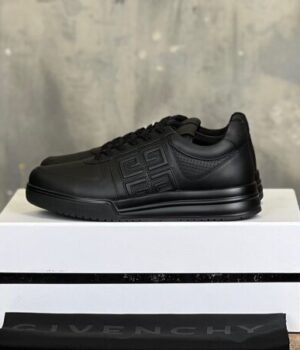 GVC SNEAKER
