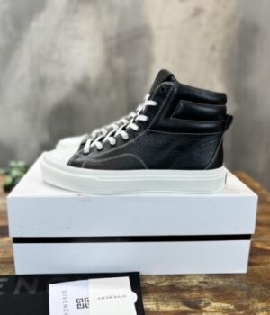 GVC SNEAKER
