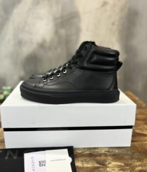 GVC SNEAKER