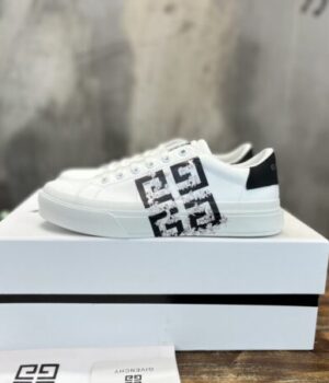 GVC SNEAKER