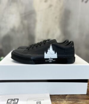 GVC SNEAKER