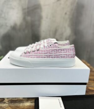 GVC SNEAKER