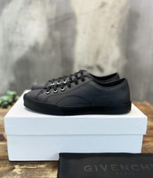 GVC SNEAKER