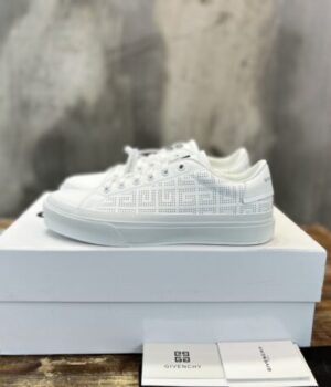 GVC SNEAKER