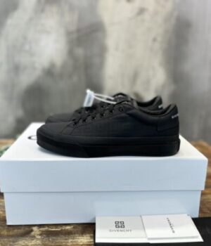 GVC SNEAKER