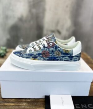 GVC SNEAKER