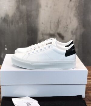 GVC SNEAKER