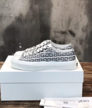 GVC SNEAKER