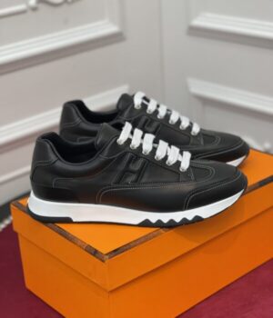 HERMES SNEAKER