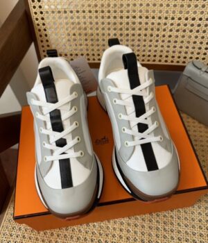 HERMES SNEAKER