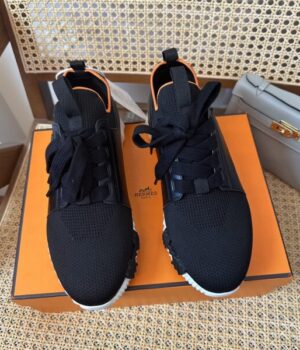 HERMES SNEAKER