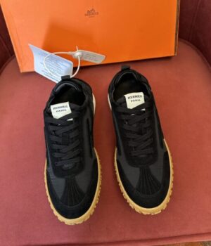 HERMES SNEAKER