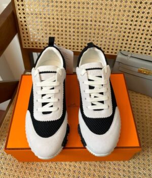 HERMES SNEAKER
