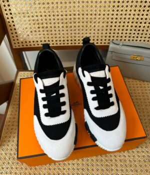 HERMES SNEAKER