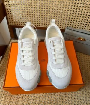 HERMES SNEAKER