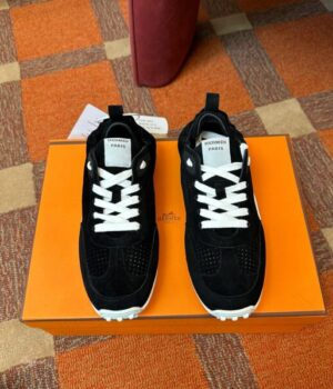 HERMES SNEAKER
