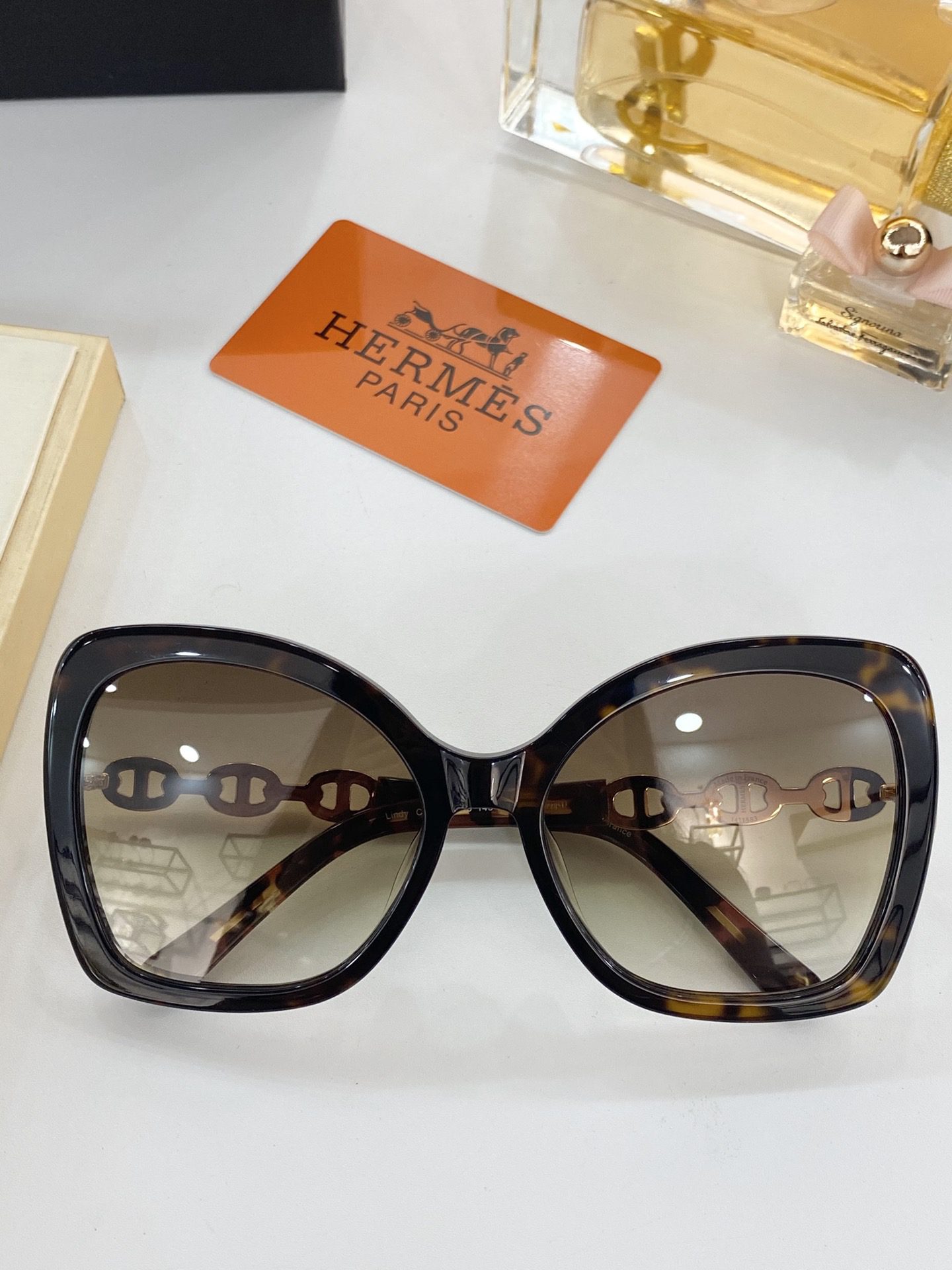HERMES SUNGLASSES - Image 3