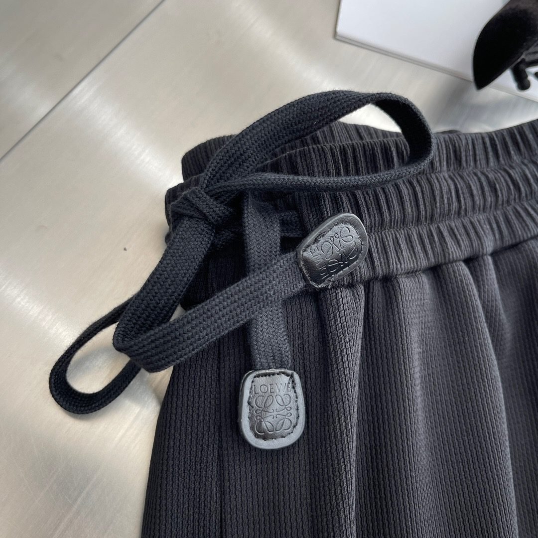 LOEWE SHORTS - Image 3