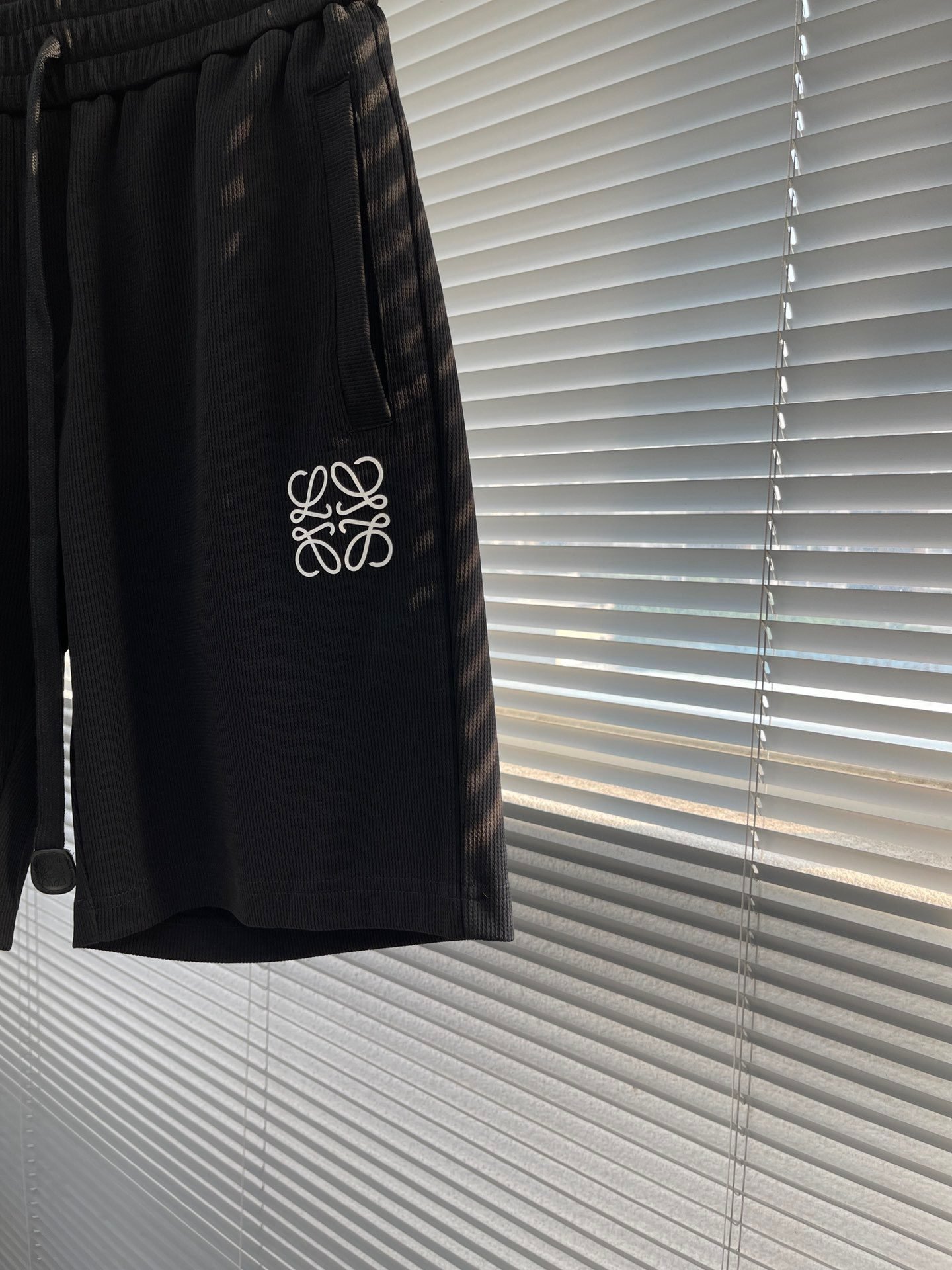 LOEWE SHORTS - Image 3