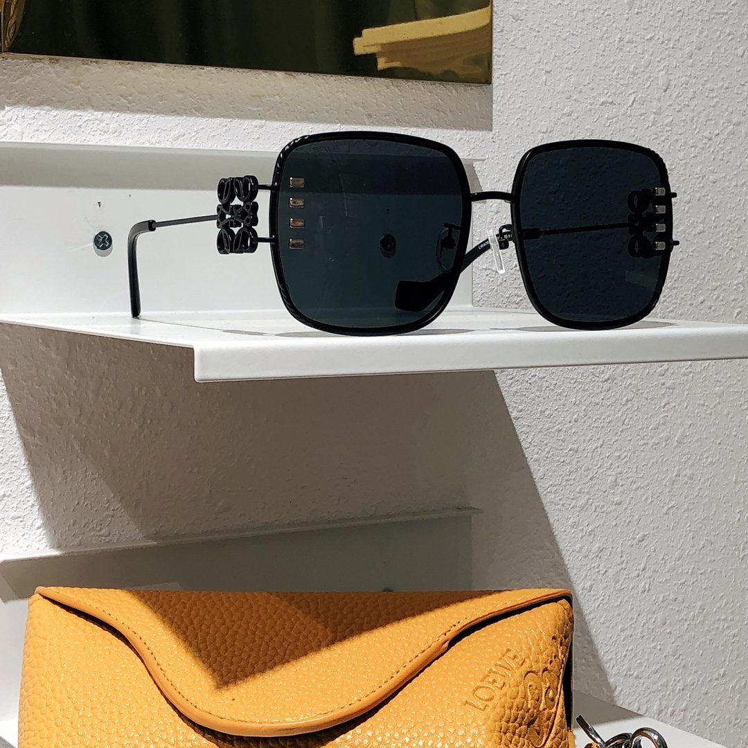 LOEWE SUNGLASSES - Image 3