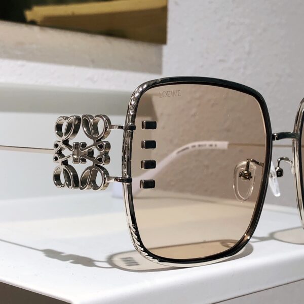 LOEWE SUNGLASSES - Image 6