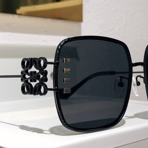 LOEWE SUNGLASSES - Image 8