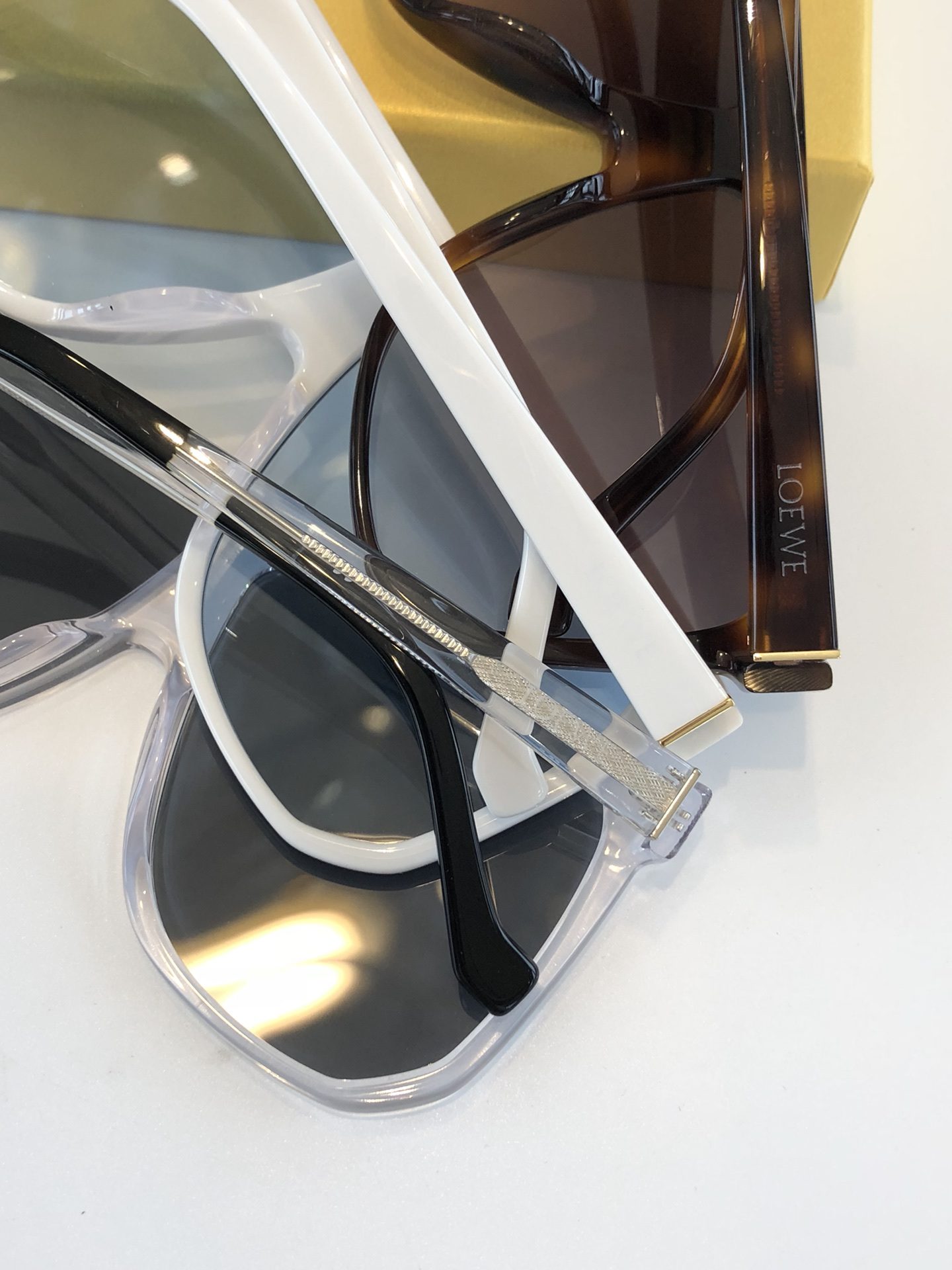 LOEWE SUNGLASSES - Image 7