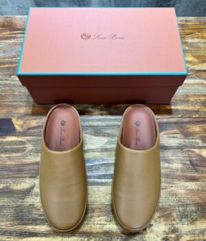 LP SANDAL