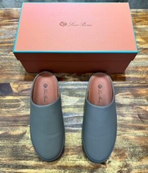 LP SANDAL