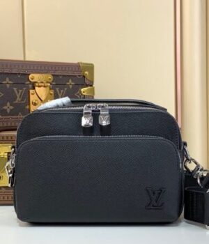 LV BAG (M11657)