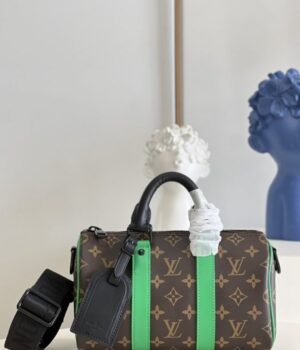 LV BAG (M20900）