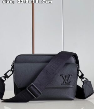 LV BAG (M22482)