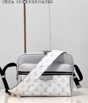 LV BAG (M30243)
