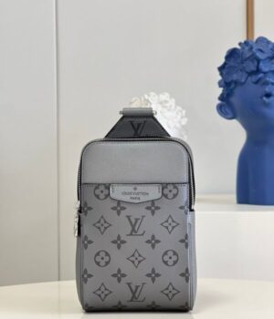 LV BAG (M30833)