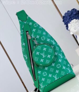 LV BAG (M31000)