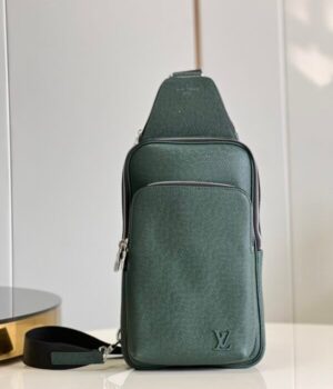 LV BAG (M41719)