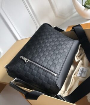 LV BAG (M42416)